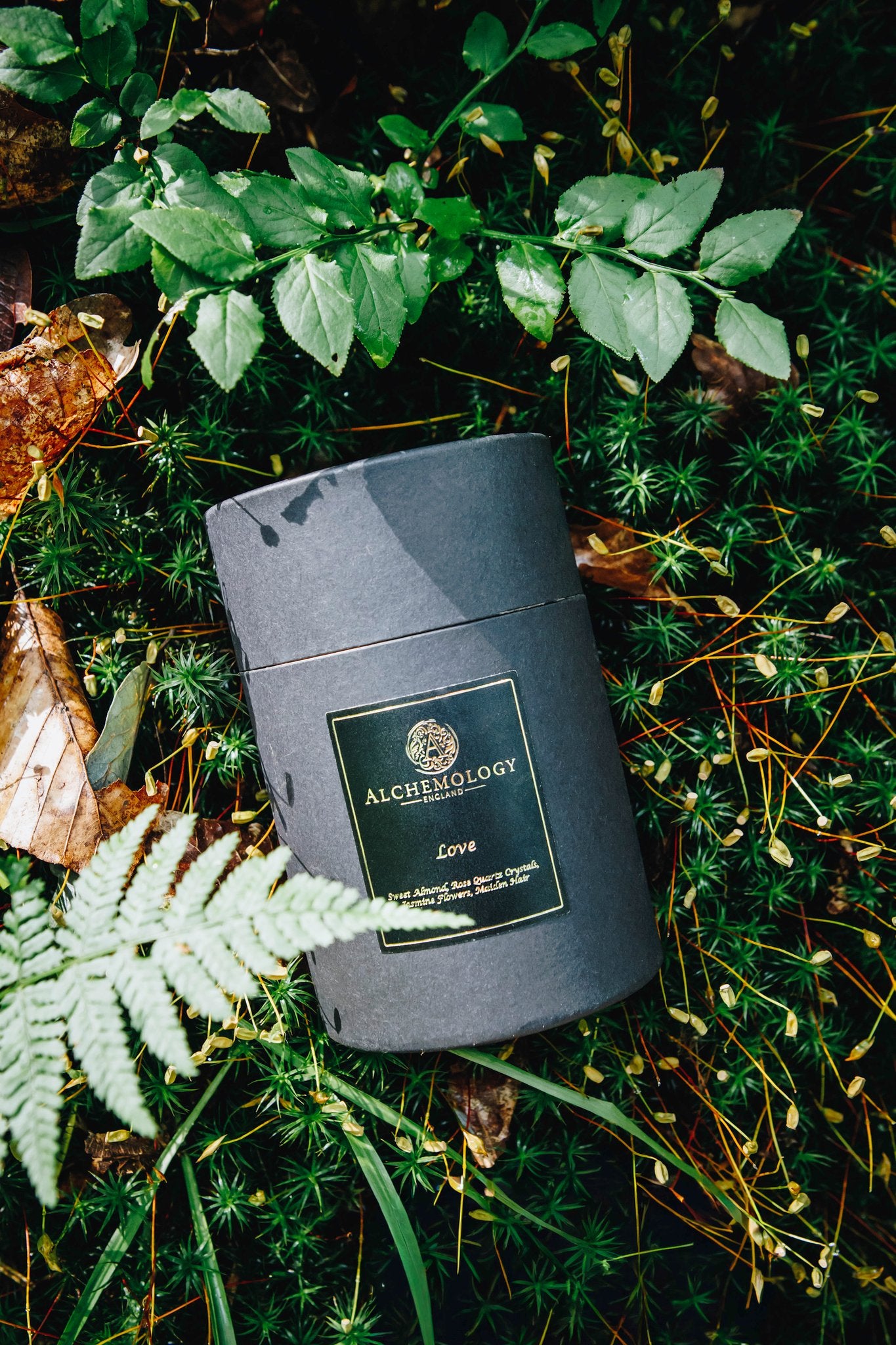 Love Threshold Candle