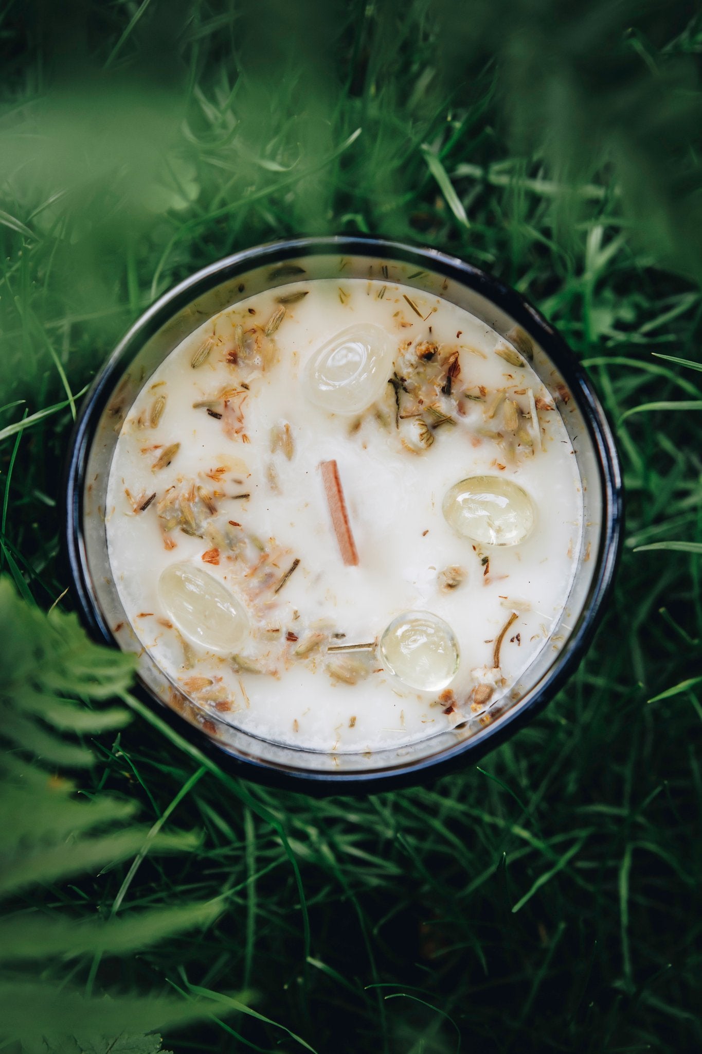 Happiness Threshold Candle